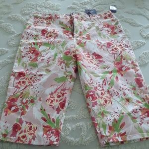 Gloria Vanderbilt's Amanda Fit Capri Jean's 18